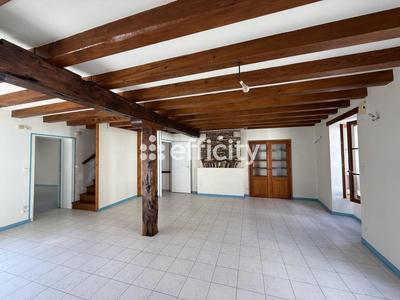 Appartement - 330 m² - 7 pièces