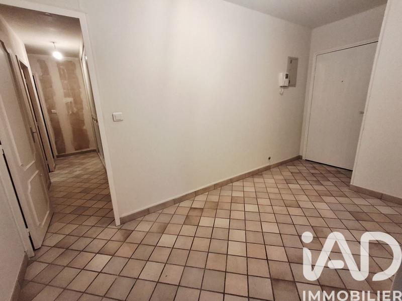Appartement - 90 m² - 3 pièces