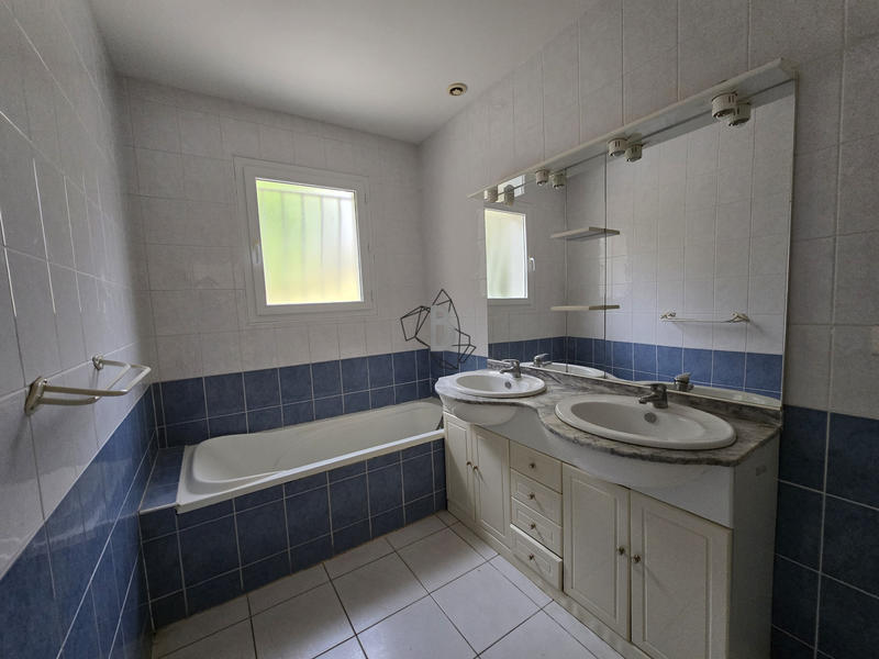 Maison - 113 m² - 4 pièces