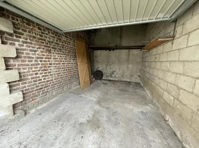 Parking / Garage - 14 m²