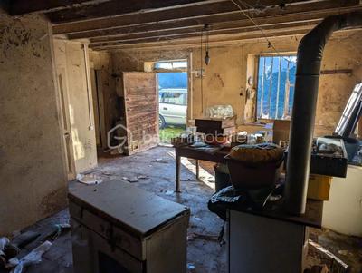 Corps de ferme - 140 m² - 4 pièces