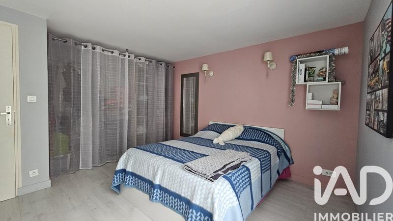 Maison - 208 m² - 8 pièces