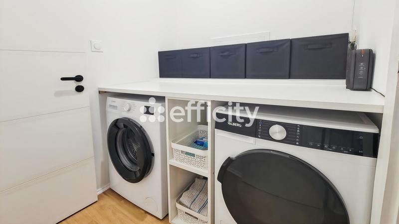 Appartement - 103 m² - 7 pièces