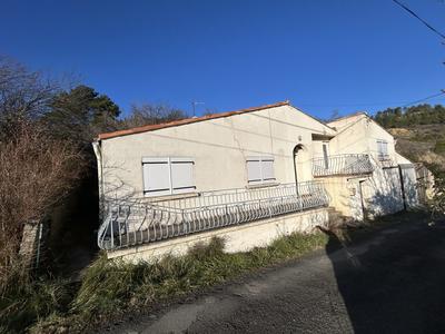 Maison - 75 m² - 4 pièces