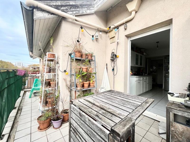 Appartement - 81 m² - 4 pièces