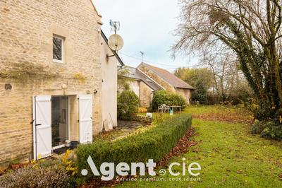 Maison ancienne - 170 m² - 9 pièces