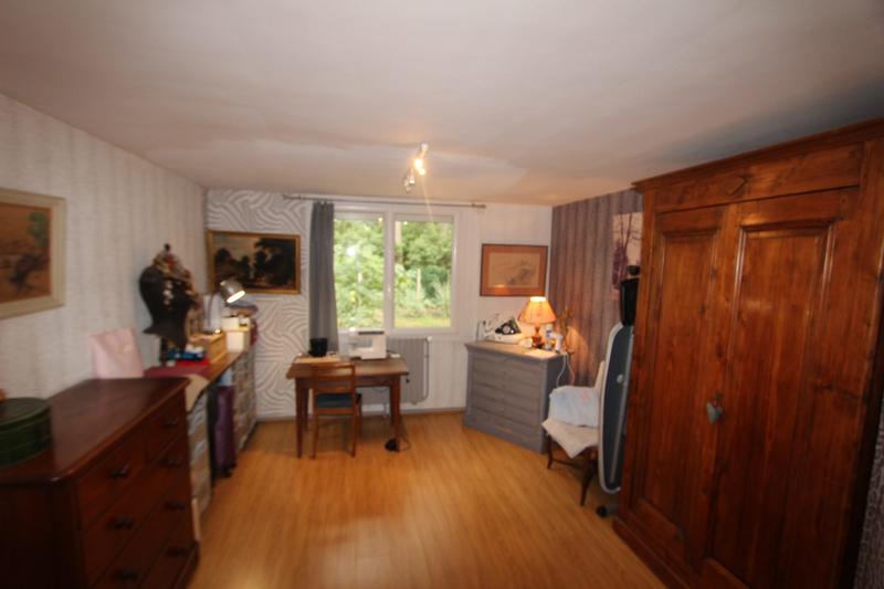 Maison - 230 m² - 10 pièces