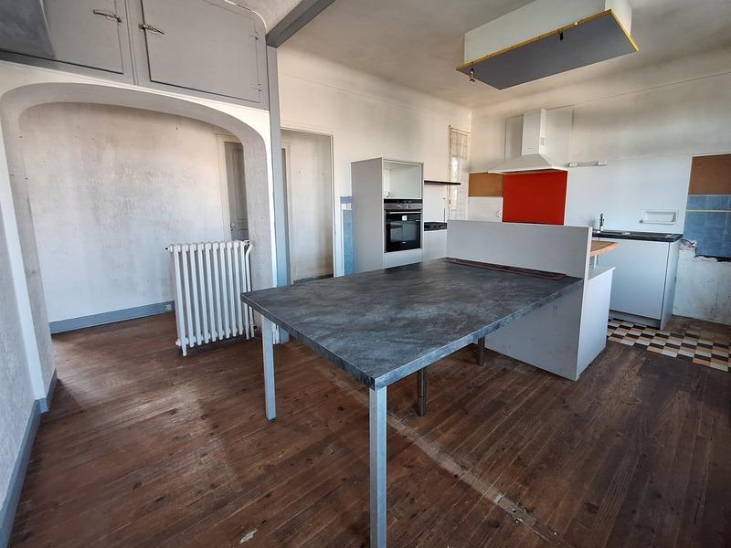 Maison - 104 m² - 4 pièces