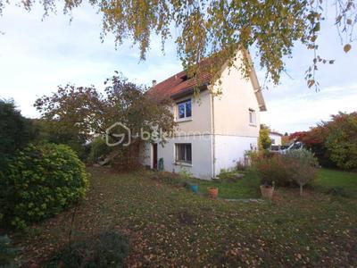 Maison - 191 m² - 6 pièces