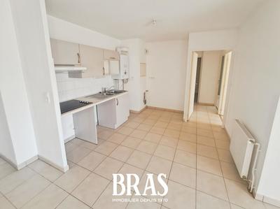 Appartement - 55 m² - 3 pièces