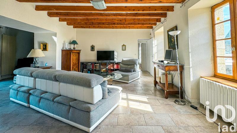 Maison - 278 m² - 12 pièces