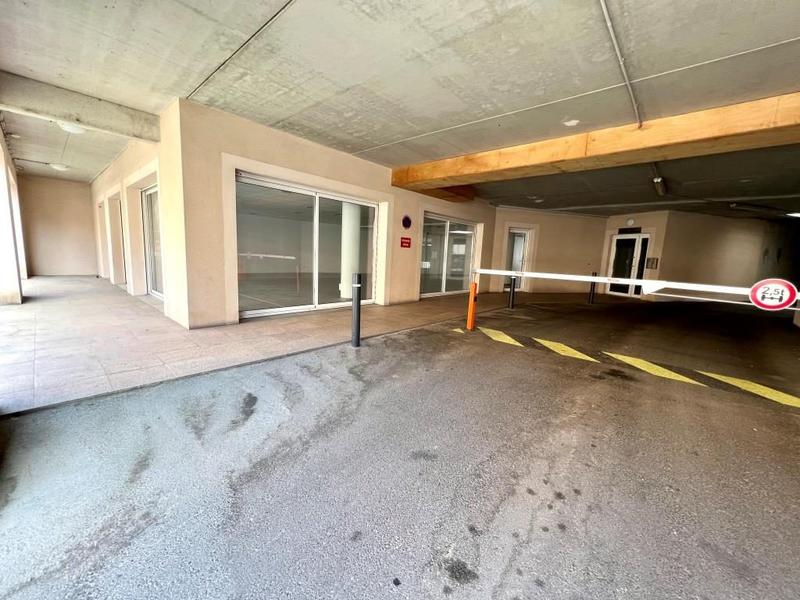 Local d'activités - 162 m² - 2 pièces