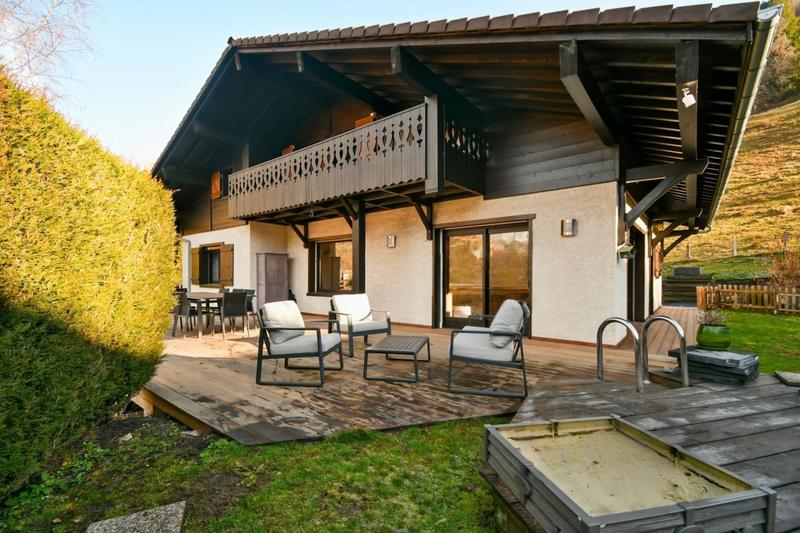 Maison - 195 m² - 6 pièces