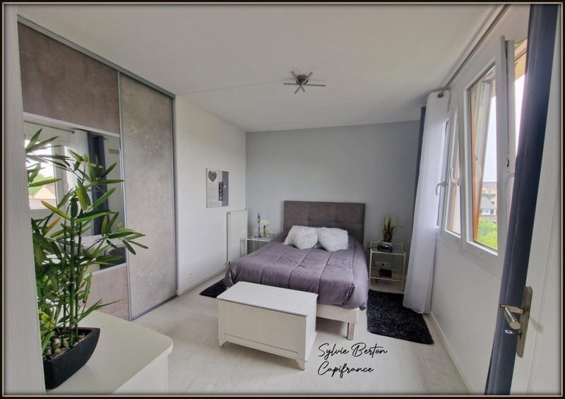 Appartement - 84 m² - 4 pièces