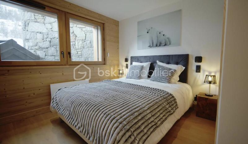 Duplex - 179 m² - 5 pièces