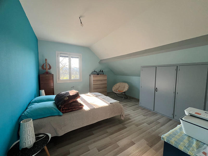 Maison - 120 m² - 4 pièces