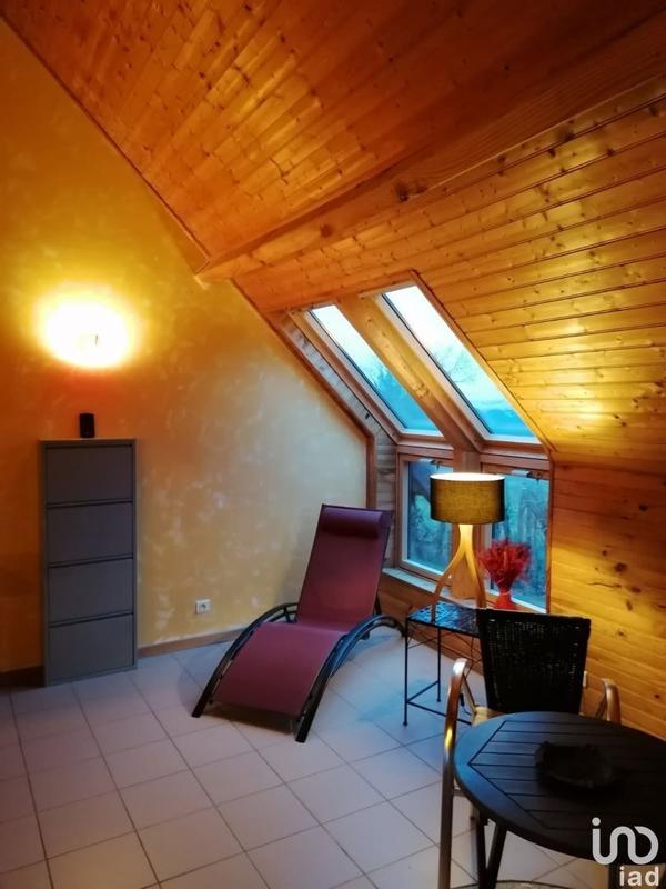 Local commercial - 281 m²