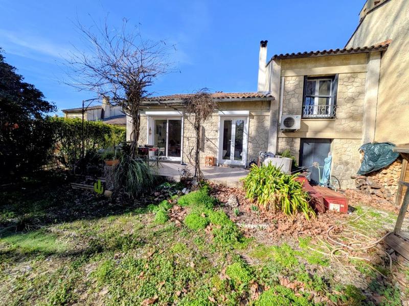 Maison - 95 m² - 4 pièces