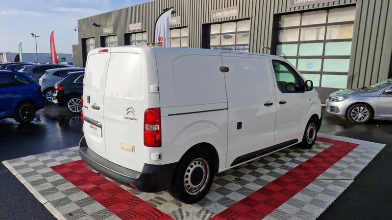 Citroën Jumpy Fourgon m bluehdi 120 ss bvm6 driver 300 nm