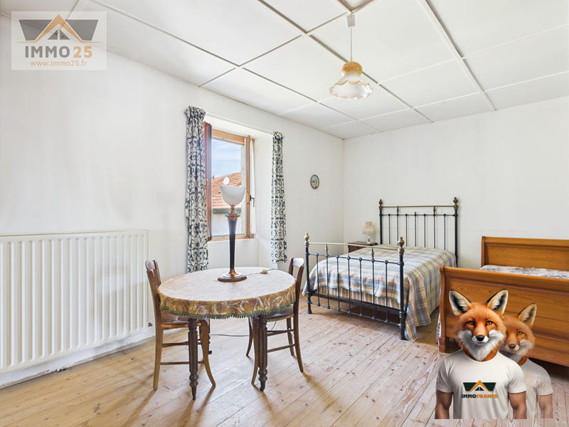 Maison - 211 m² - 7 pièces