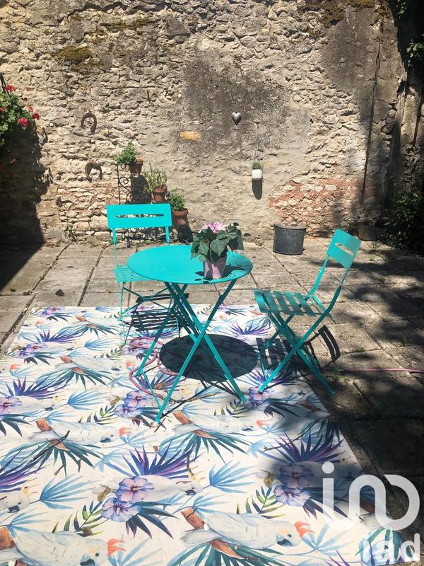 Maison - 195 m² - 8 pièces