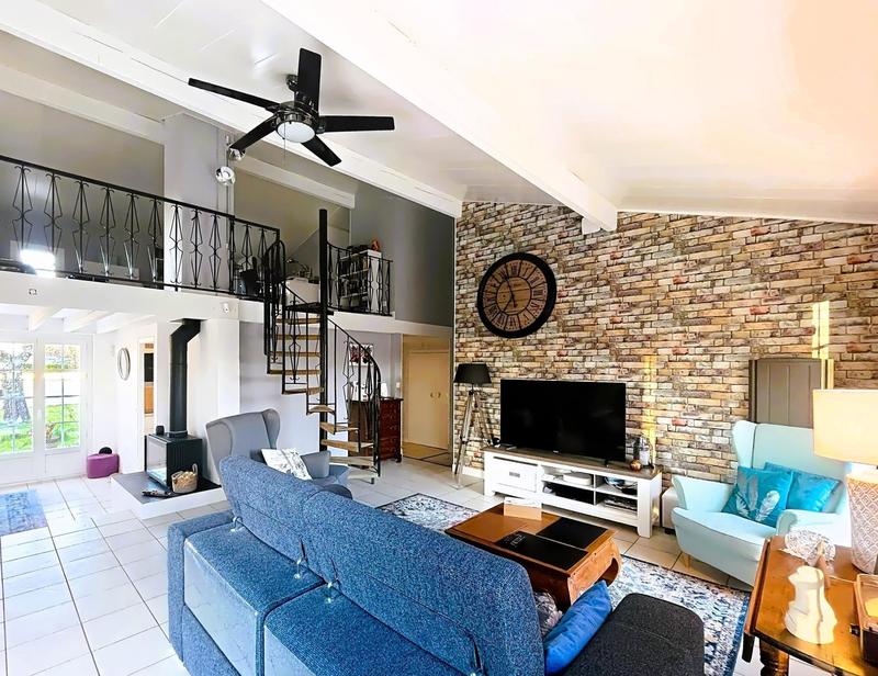 Maison - 120 m² - 6 pièces