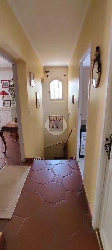 Maison - 160 m² - 5 pièces