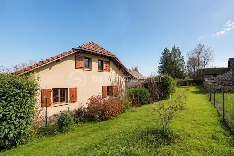 Maison - 140 m² - 5 pièces
