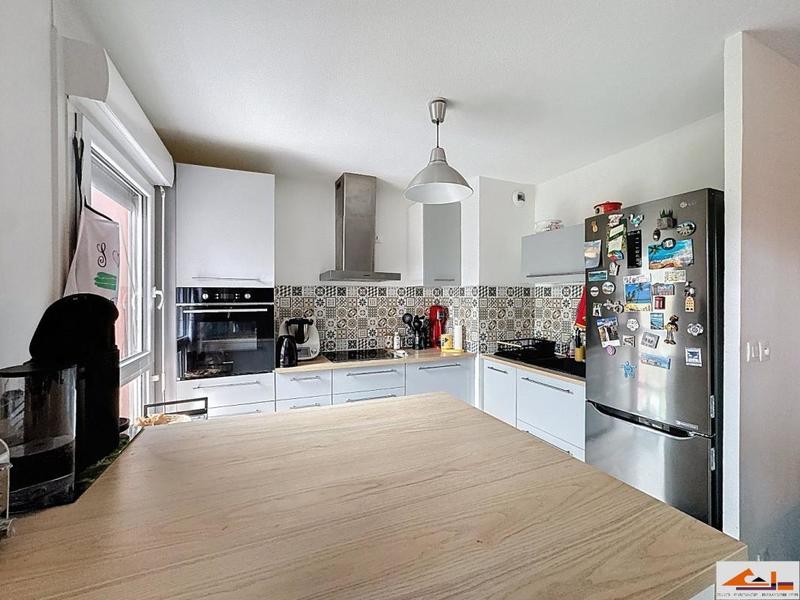 Appartement - 81 m² - 4 pièces