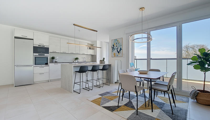 Appartement - 83 m² - 4 pièces