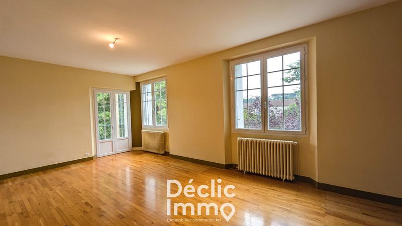 Maison - 155 m² - 8 pièces