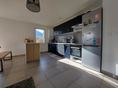 Appartement - 82 m² - 4 pièces