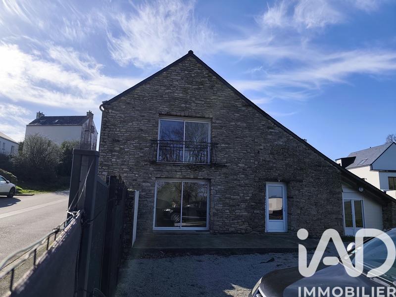 Maison - 183 m² - 8 pièces