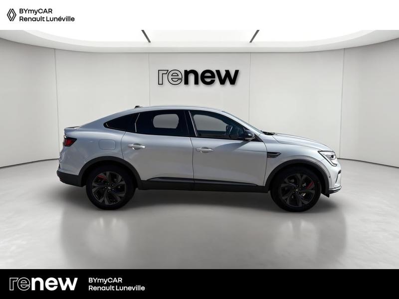 Renault Arkana E-Tech 145 - 21b R.S. Line