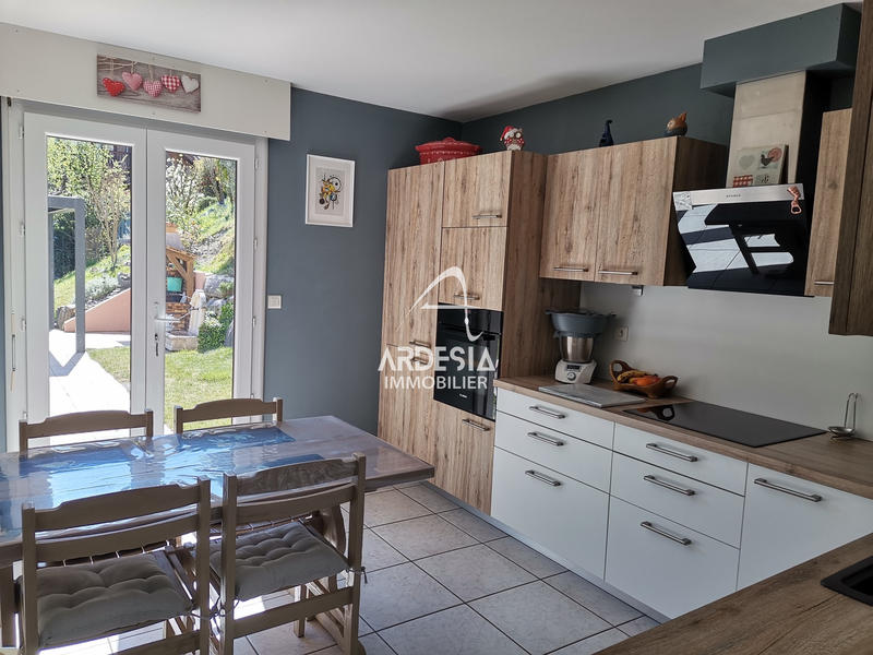 Maison - 155 m² - 6 pièces