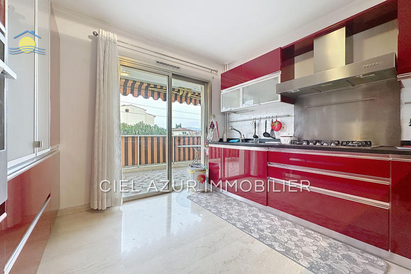 Appartement - 74 m² - 4 pièces