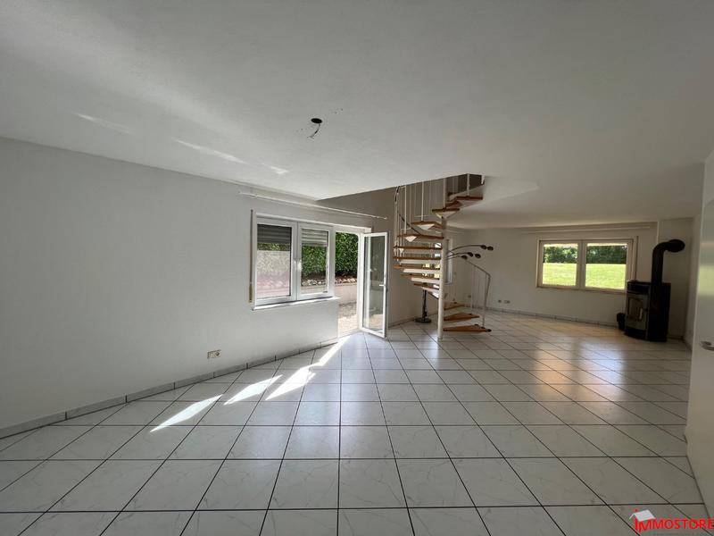 Appartement - 110 m² - 3 pièces