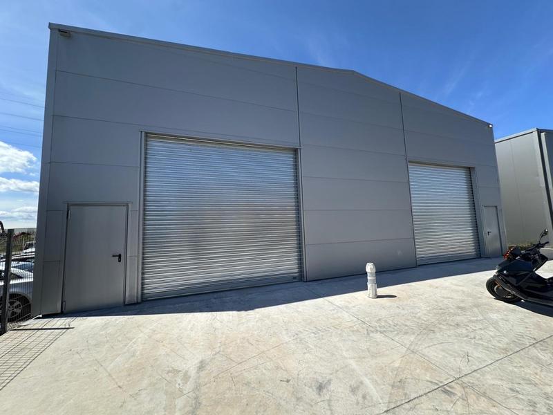 Entrepôt - 149 m² - 1 pièce