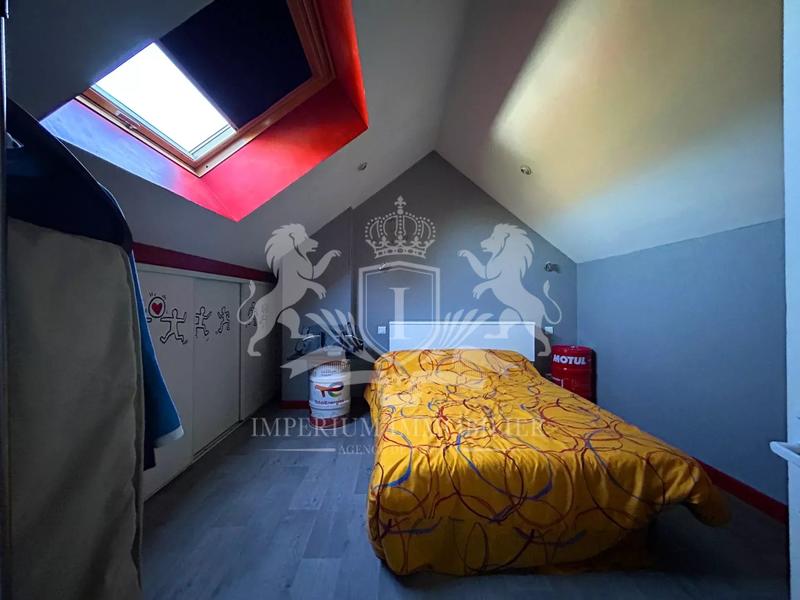 Maison - 100 m² - 6 pièces