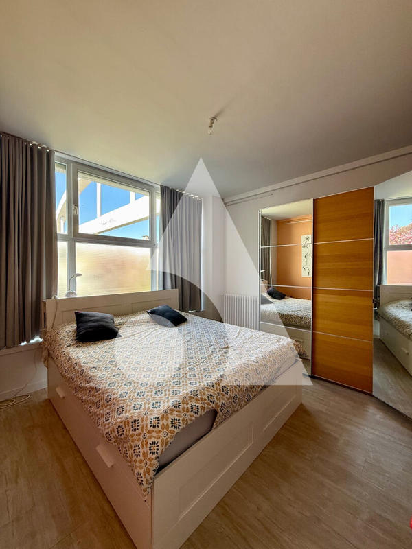 Appartement - 202 m² - 5 pièces