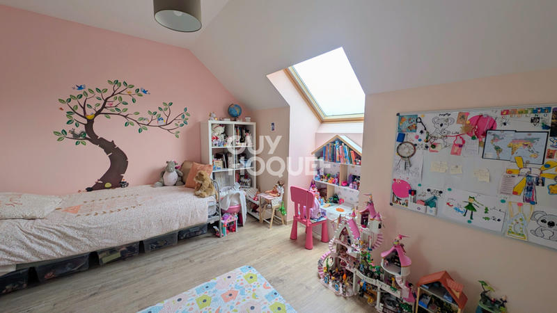 Maison - 108 m² - 6 pièces