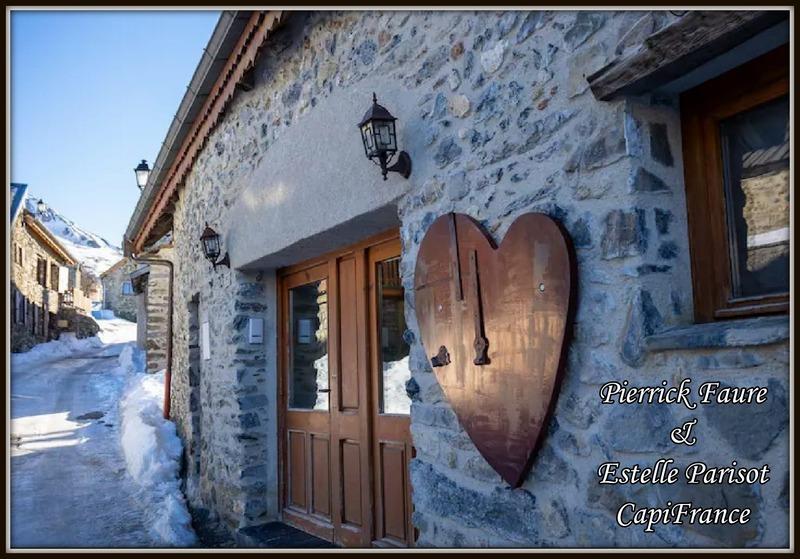 Châlet - 280 m² - 8 pièces