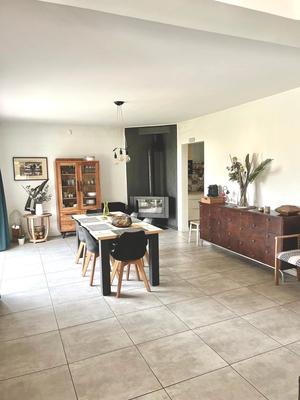 Maison - 144 m² - 5 pièces