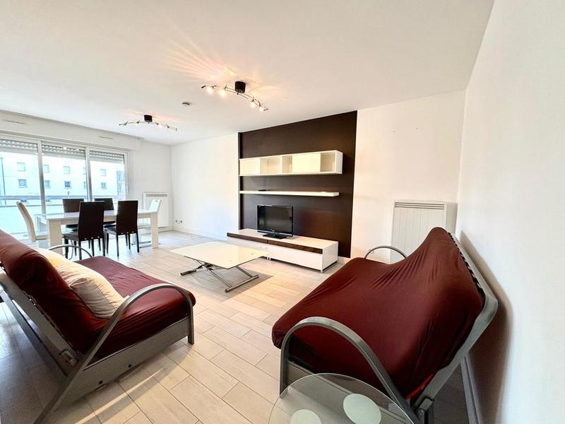 Appartement - 75 m² - 3 pièces