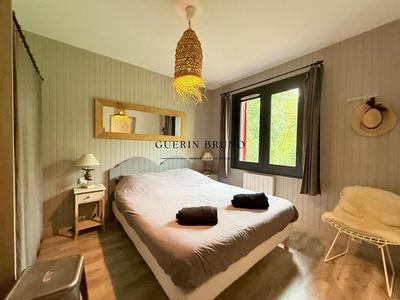 Villa - 242 m² - 12 pièces