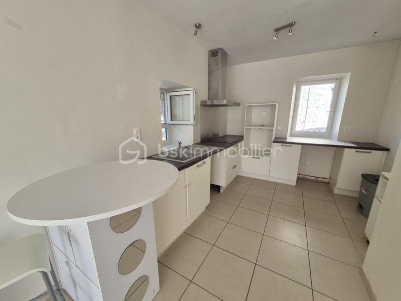Maison - 102 m² - 4 pièces