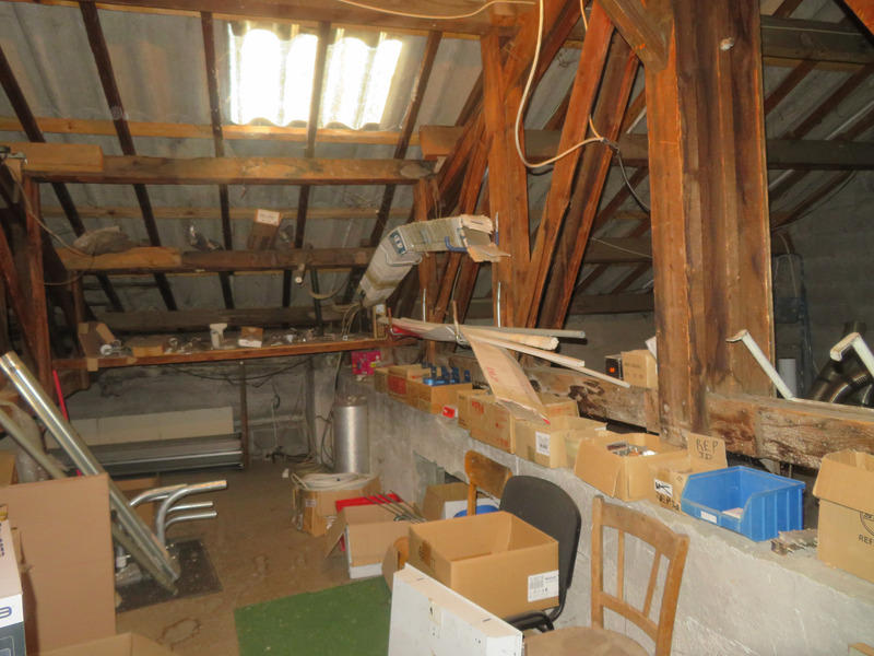 Fonds de commerce - 200 m²