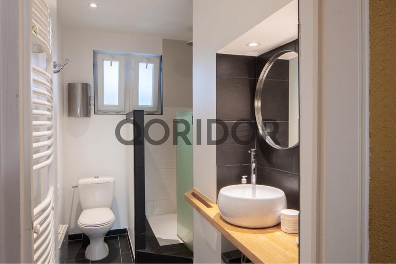 Maison - 237 m² - 6 pièces