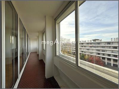 Appartement - 109 m² - 4 pièces