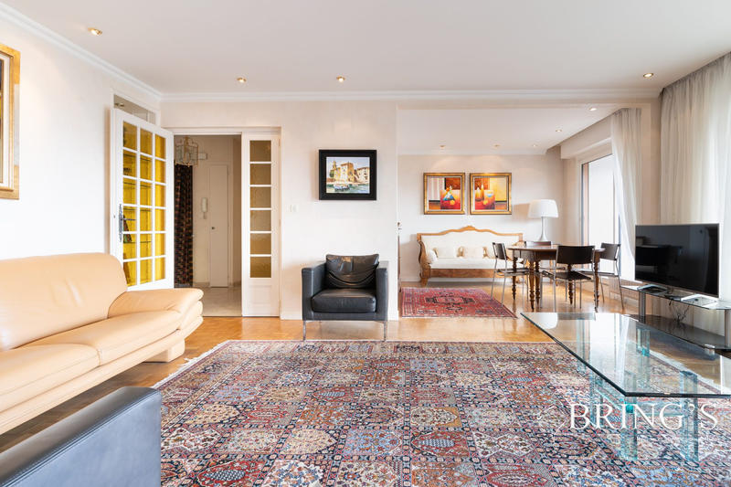 Appartement - 126 m² - 7 pièces